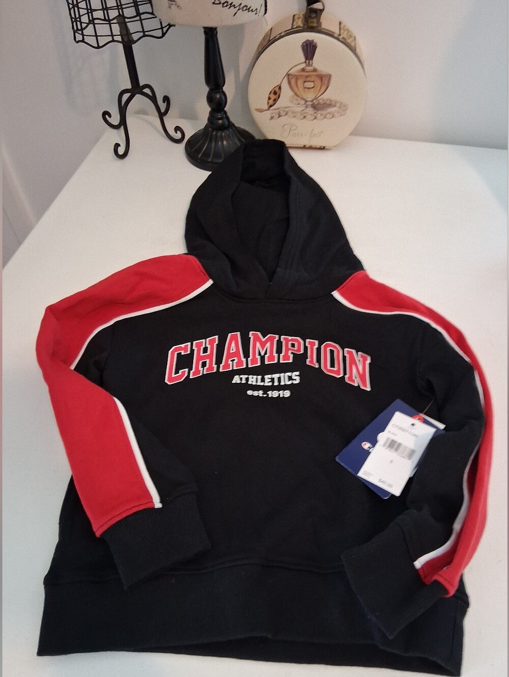 Champion Boys Black, Red & White Kids Pullover Hoodie Sz 5 NWT
